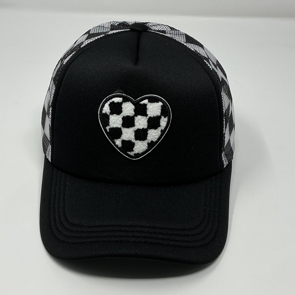 Black Checker Heart Trucker Hat 🖤 Snapback